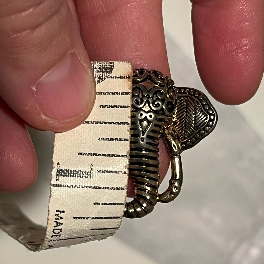 Bronzetone Elephant Head Stretch Ring—OSFM - Picture 5 of 5